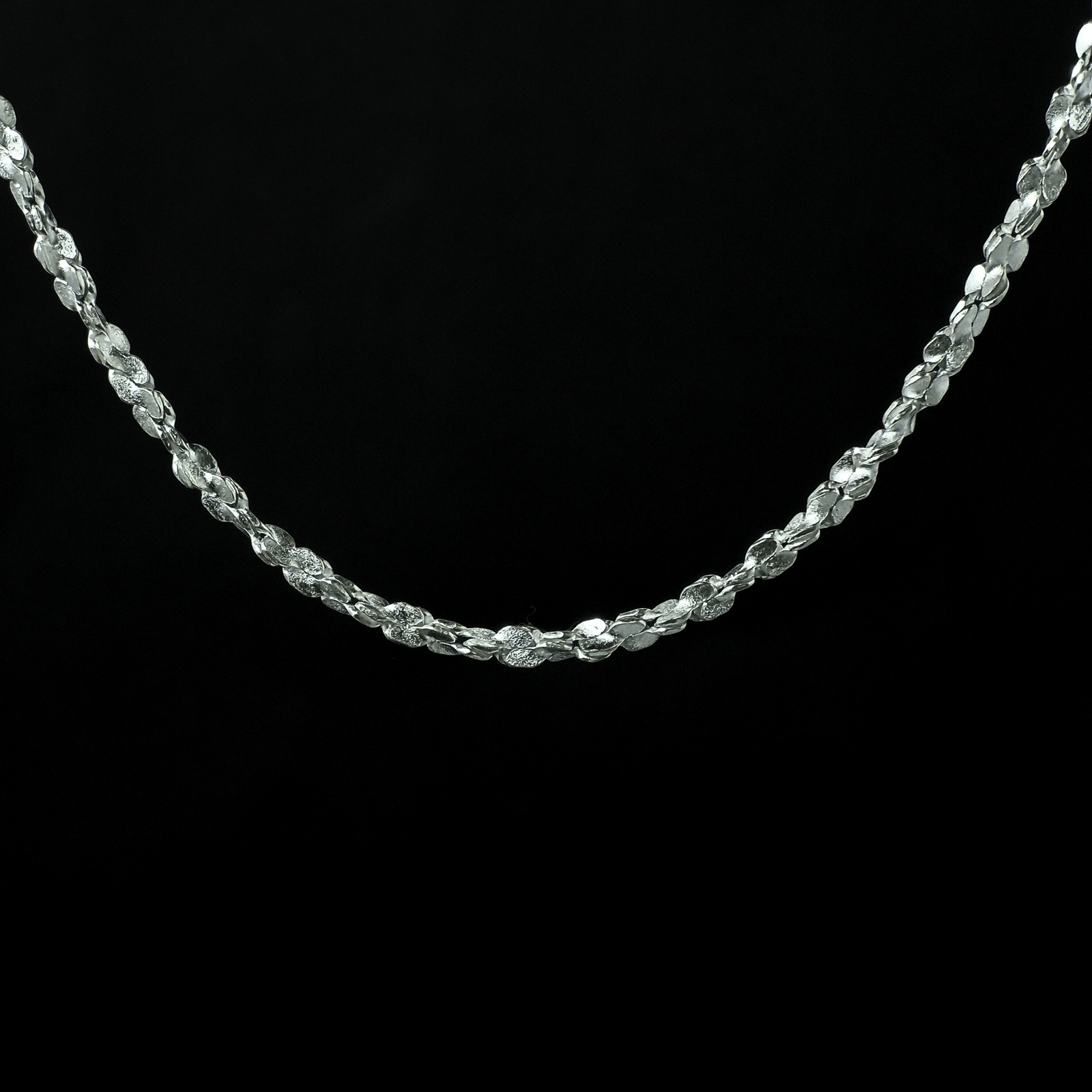 Lustra Elegant Link Chain