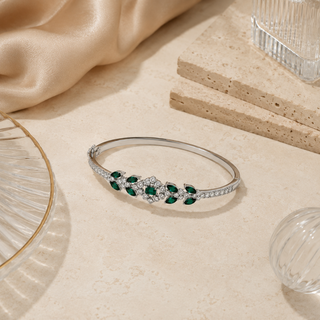 Lustra Emerald Vine Bangle - 925 Sterling Silver - Lustra