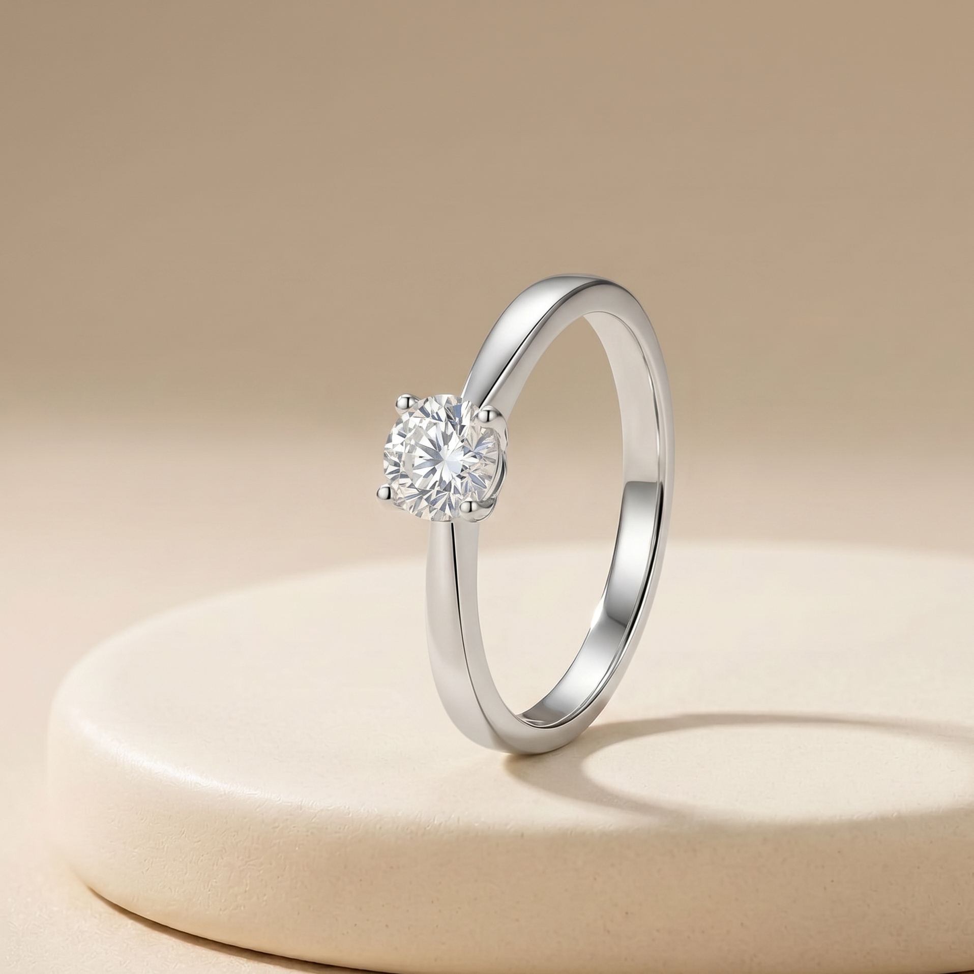 Elegant Silver Solitaire Ring