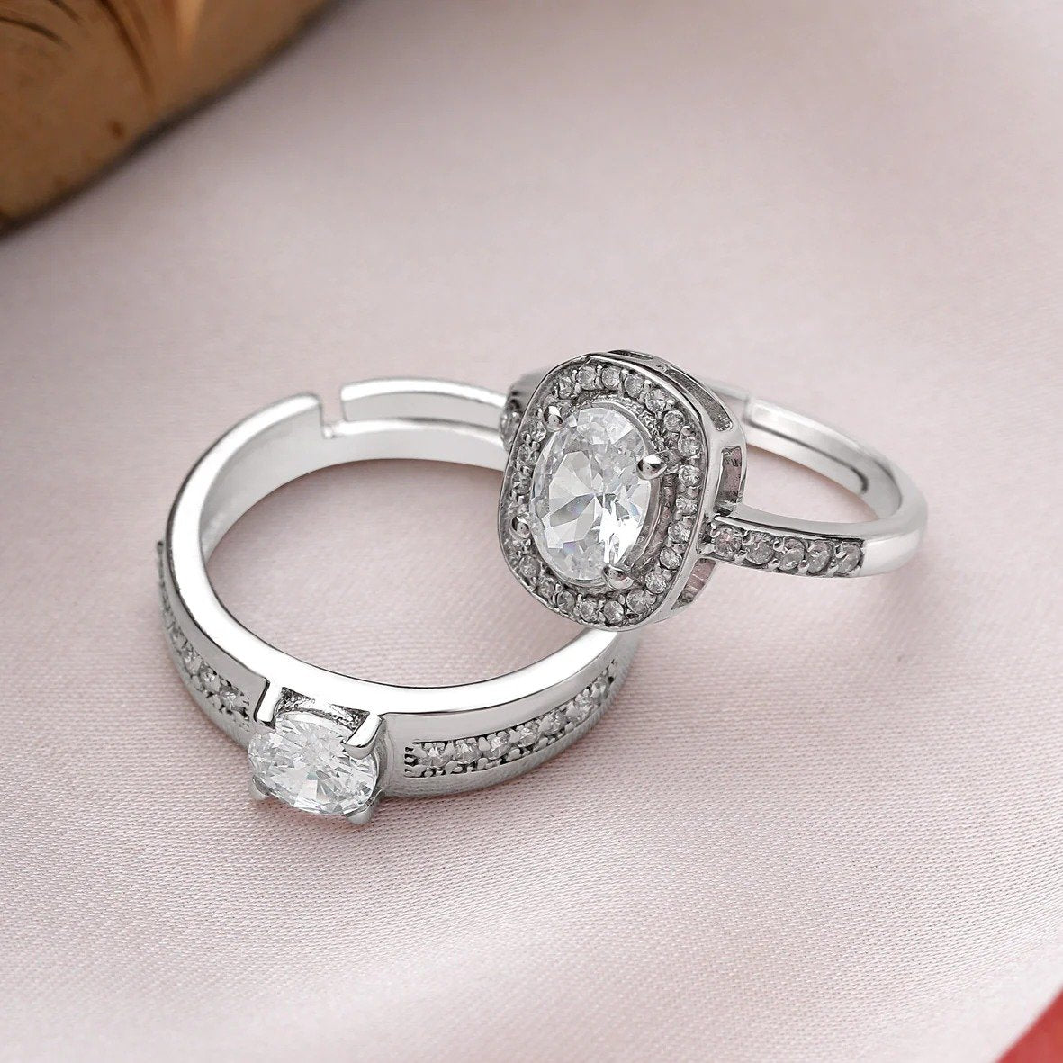 Stellar Crown Couple Ring Set