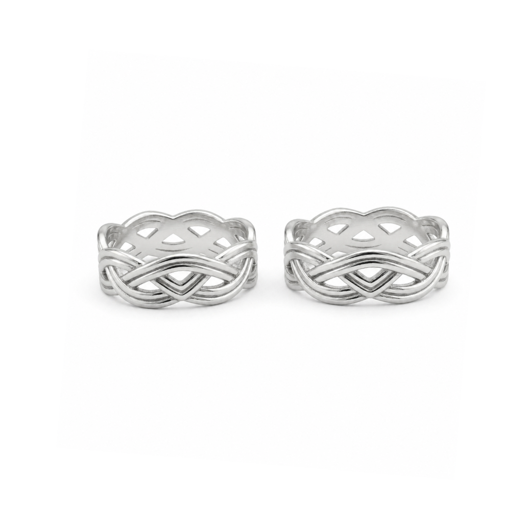 Eternal Knot Silver Toe Ring