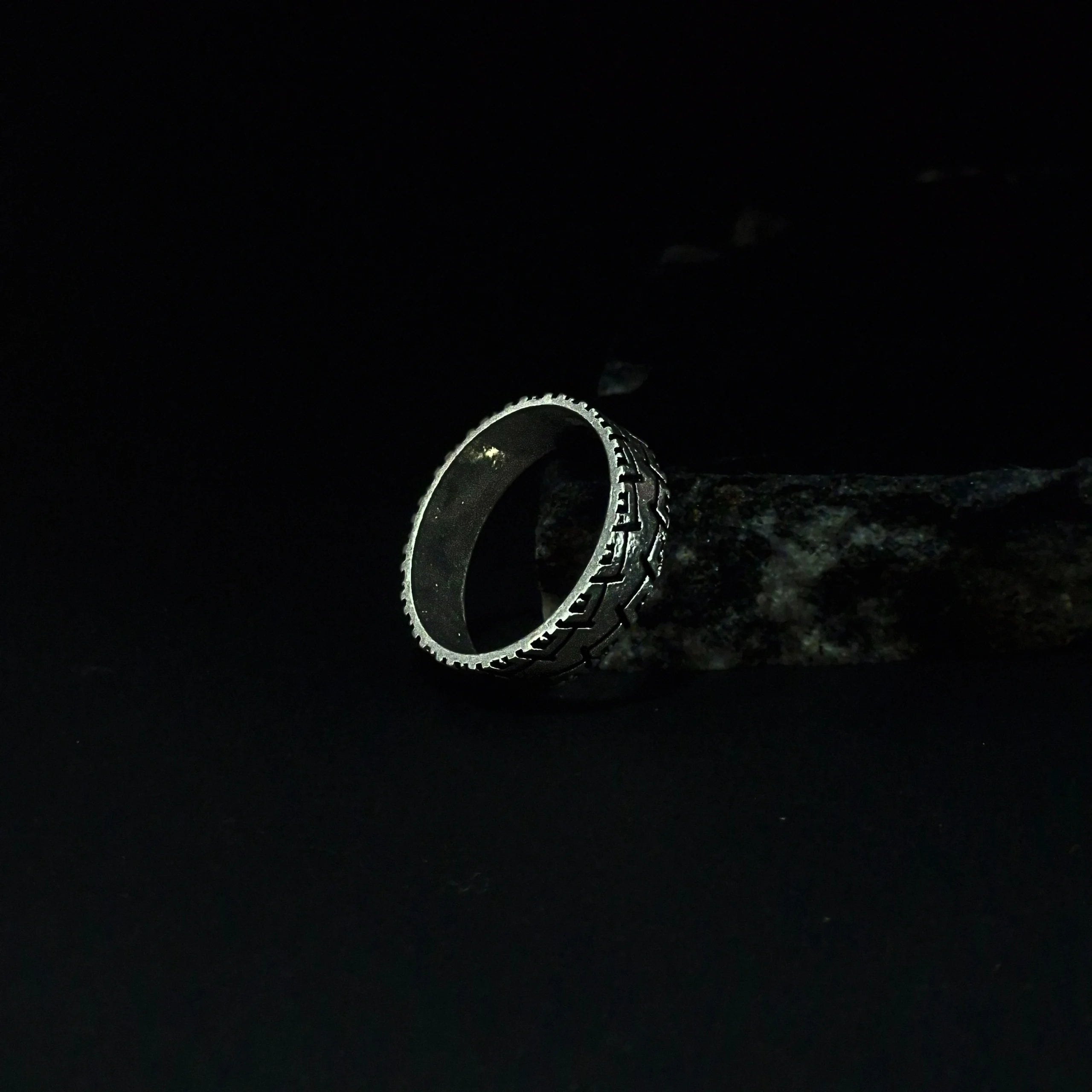 Artistic Geometric Silver Ring