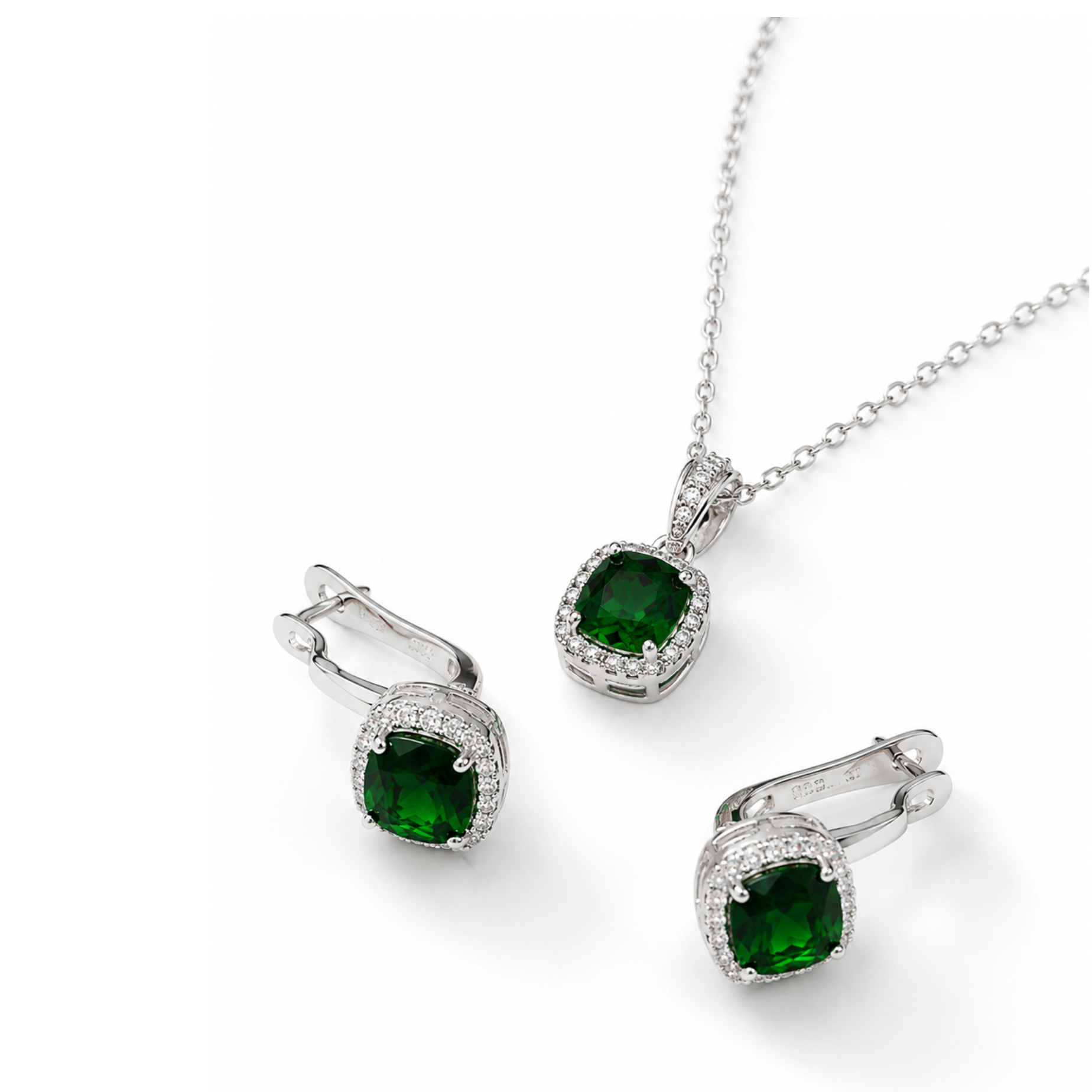 Emerald Halo Jewelry Set