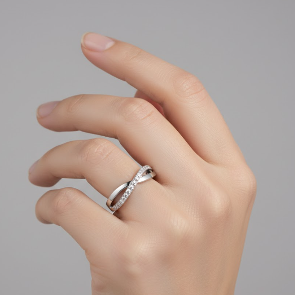 Eternal Twist Infinity Ring - 925 Sterling Silver - Lustra