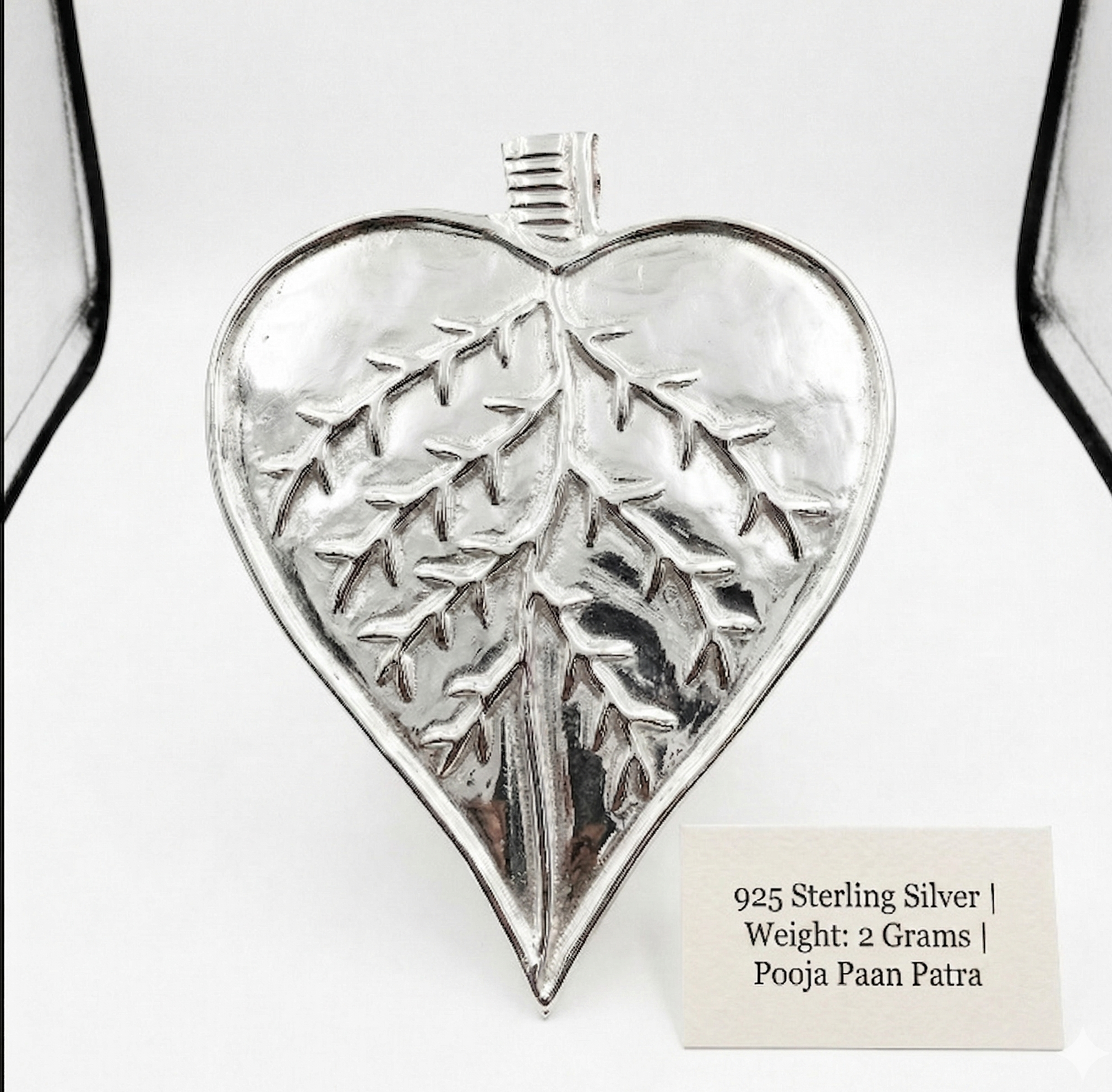 Lustra 925 Silver Paan Patra (Sacred Betel Leaf Plate) – 2g - 925 Sterling Silver - Lustra