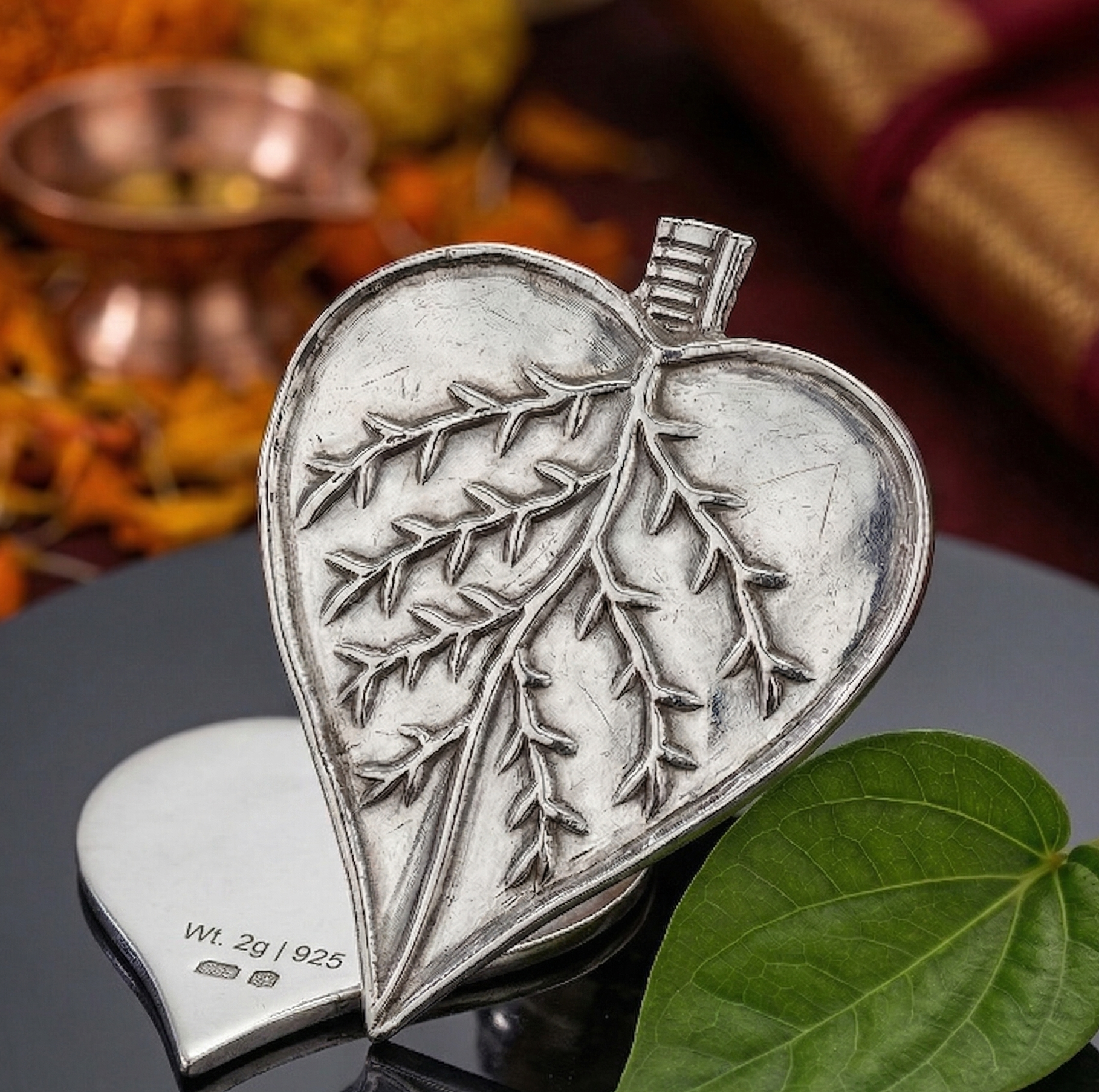 Lustra 925 Silver Paan Patra (Sacred Betel Leaf Plate) – 2g - 925 Sterling Silver - Lustra