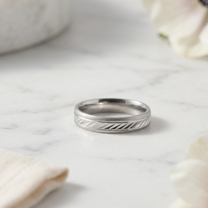 Chevron Striped Band Ring - 925 Sterling Silver - Lustra