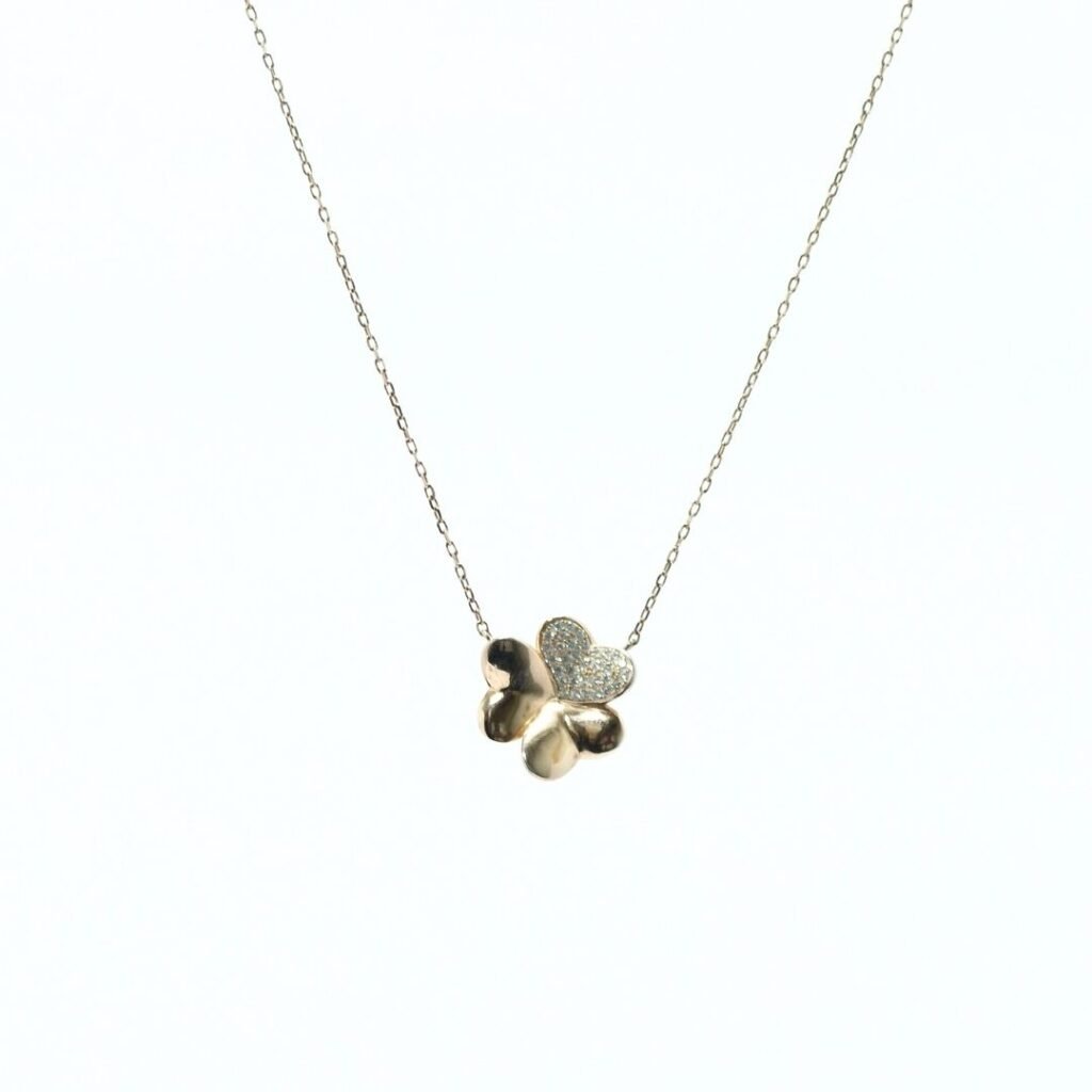 Gleaming Clover Necklace