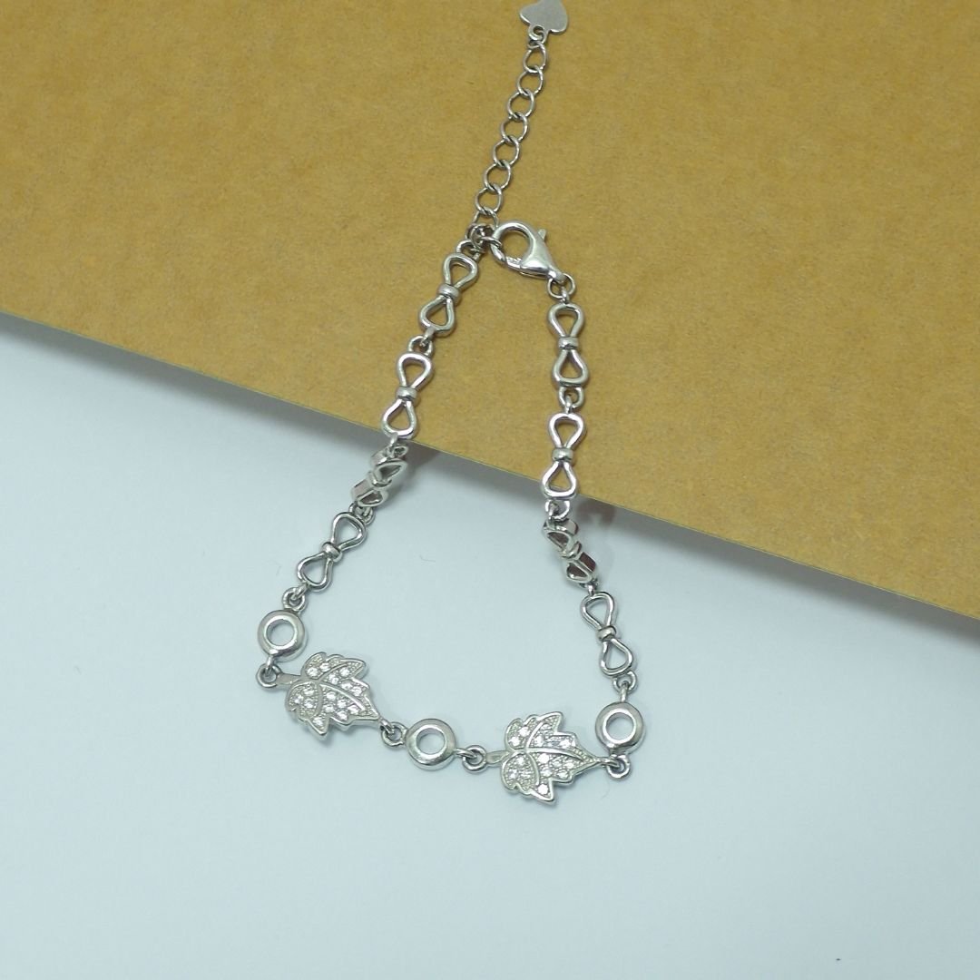Leaf Charm Silver Bracelet