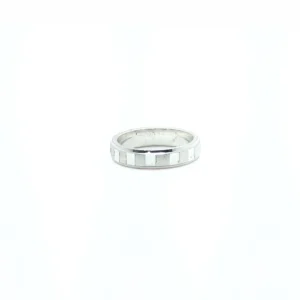 Sleek Modern Silver Band