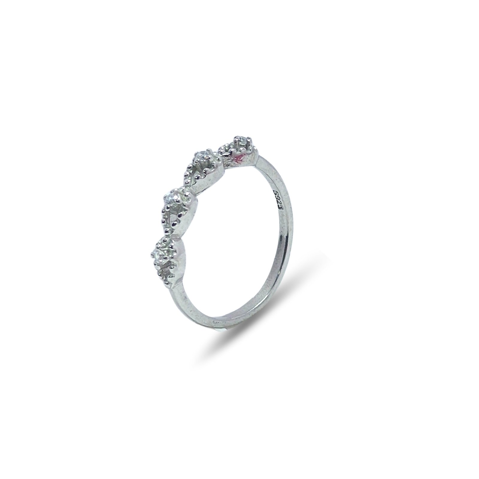 Radiant Cluster Ring