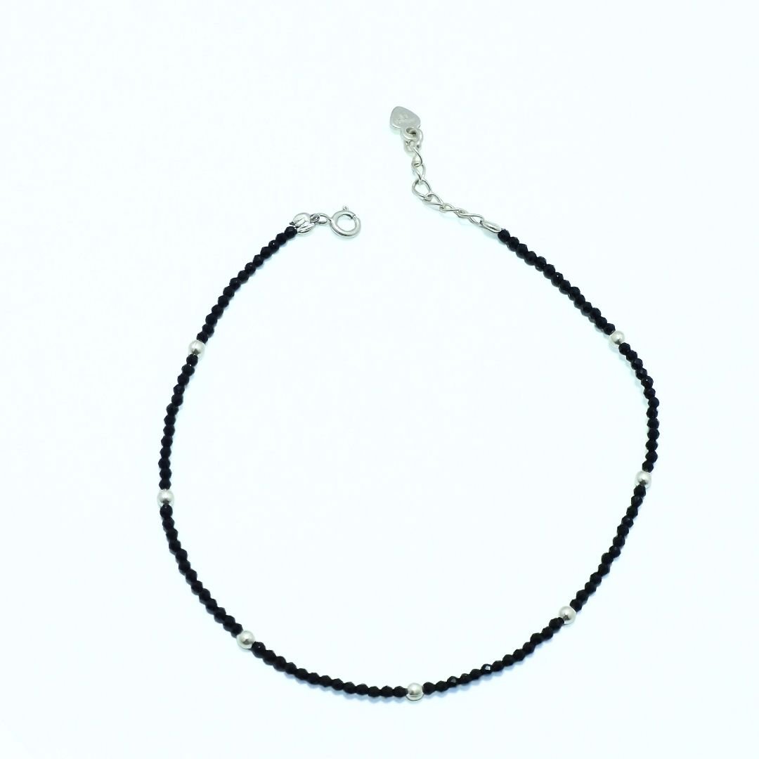 Minimalist Black Seed Bead Silver Anklet